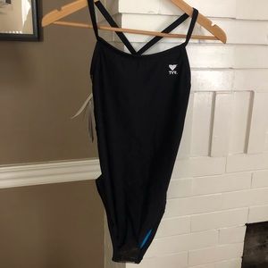 NWT TYR Diamond Fit Reversible Swimsuit